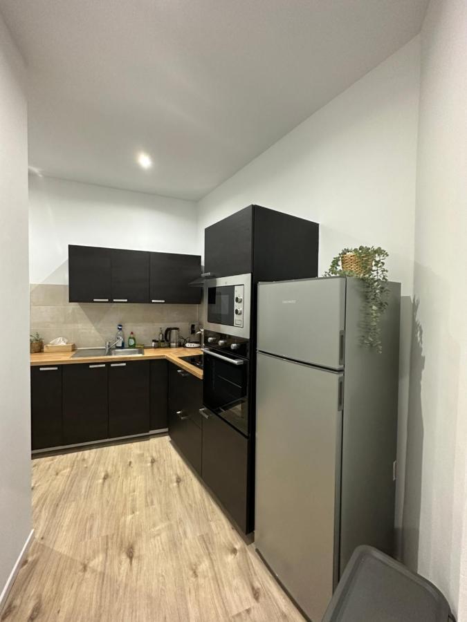 Nouveau Studio Dans Le Centre De Apartamento Bruxelas