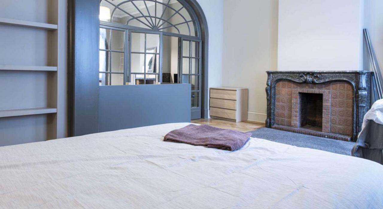 Chic 3-bedroom For Rent To Professionals In Ixelles Apartment