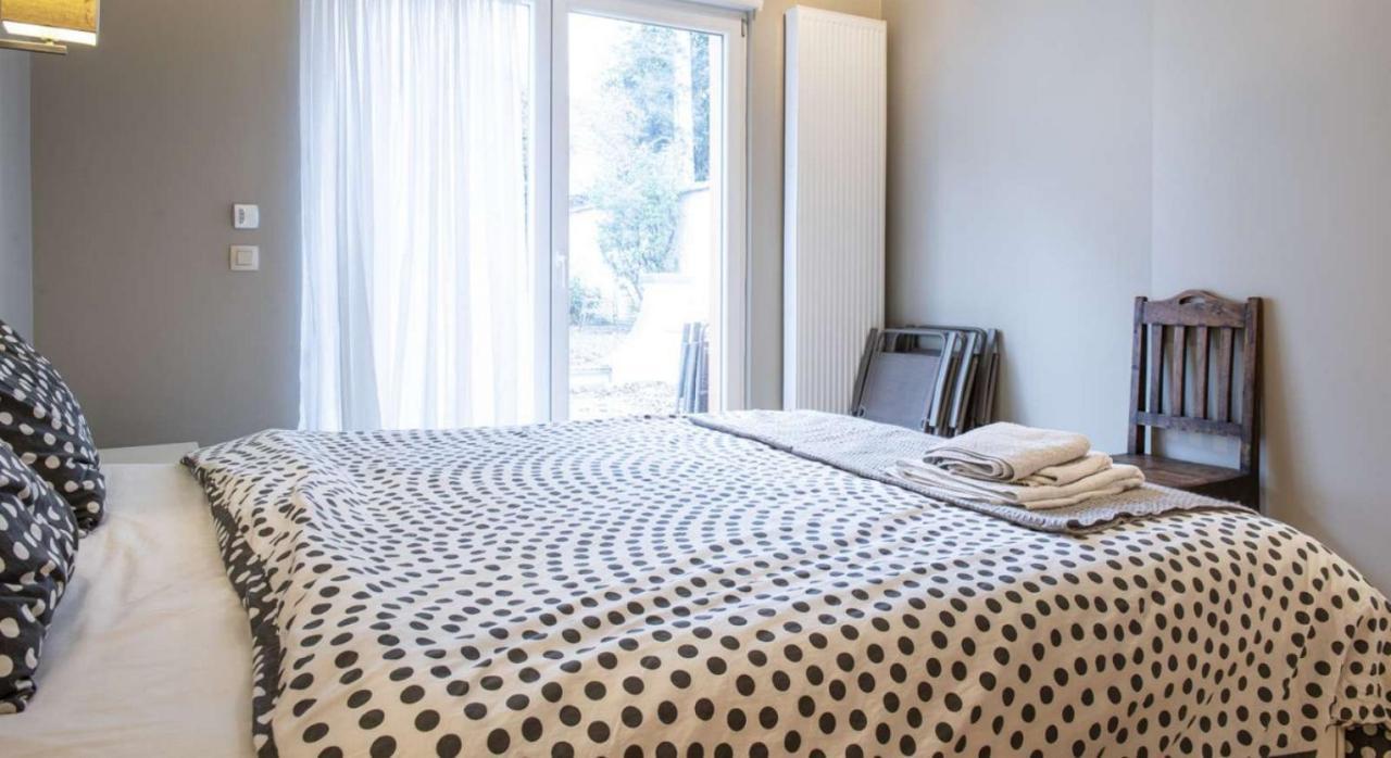 Chic 3-bedroom For Rent To Professionals In Ixelles