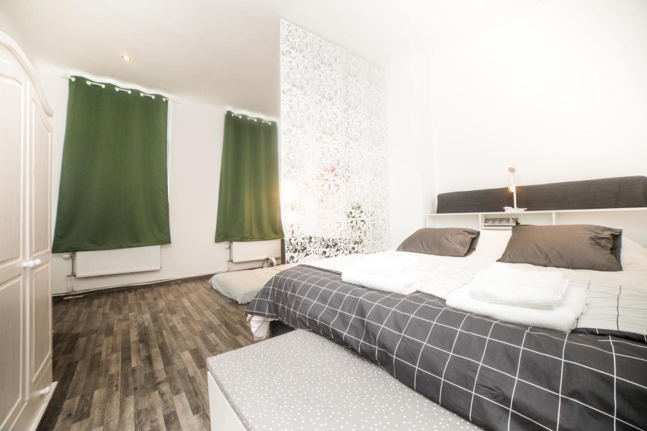 Centre Hidden Gem! For Up To 3 People Apartment Brussels