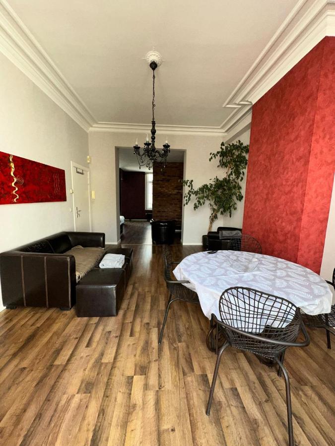 Loft Atypique Avec Terrasse * Brussels