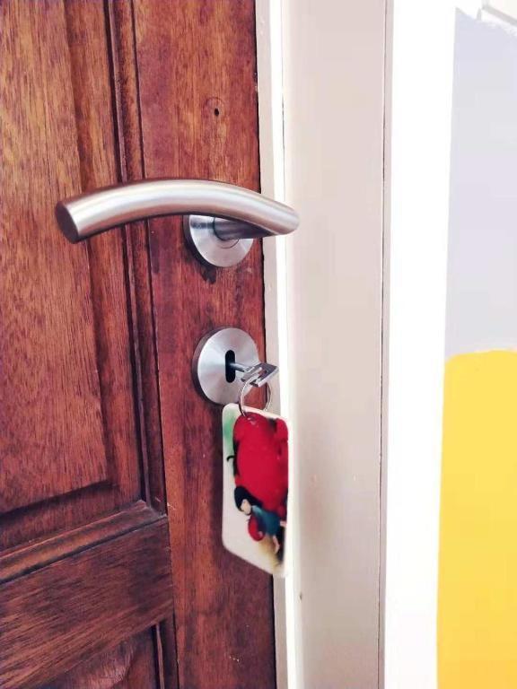 Homestay Cozy With Share The Bathroom And Kitchen *