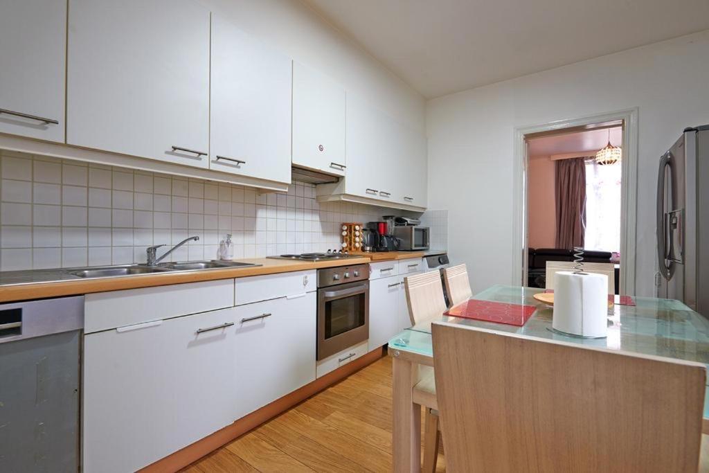 Au Centre De Pret Du Apartment *