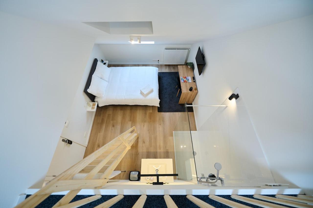 Living - Guest house *
