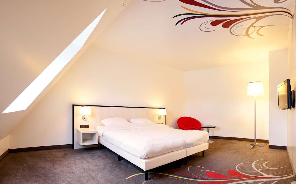 Park By Radisson Brussels Centre Midi Hotel