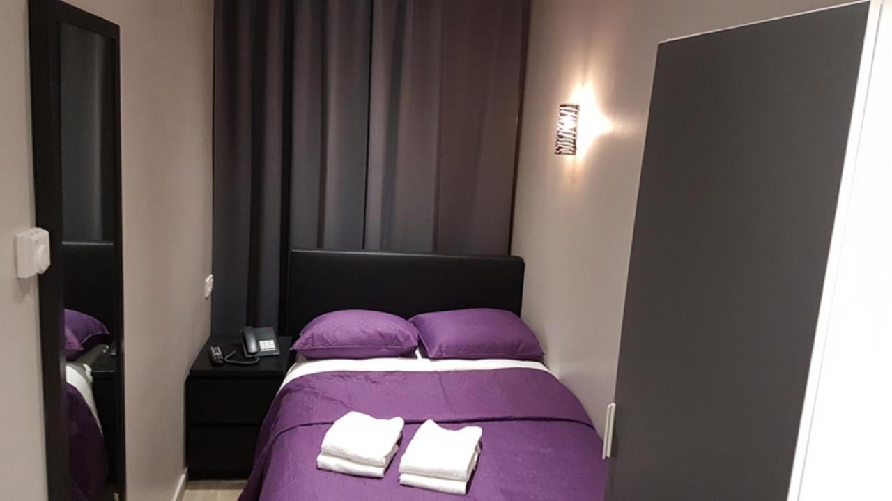 Center Hotel