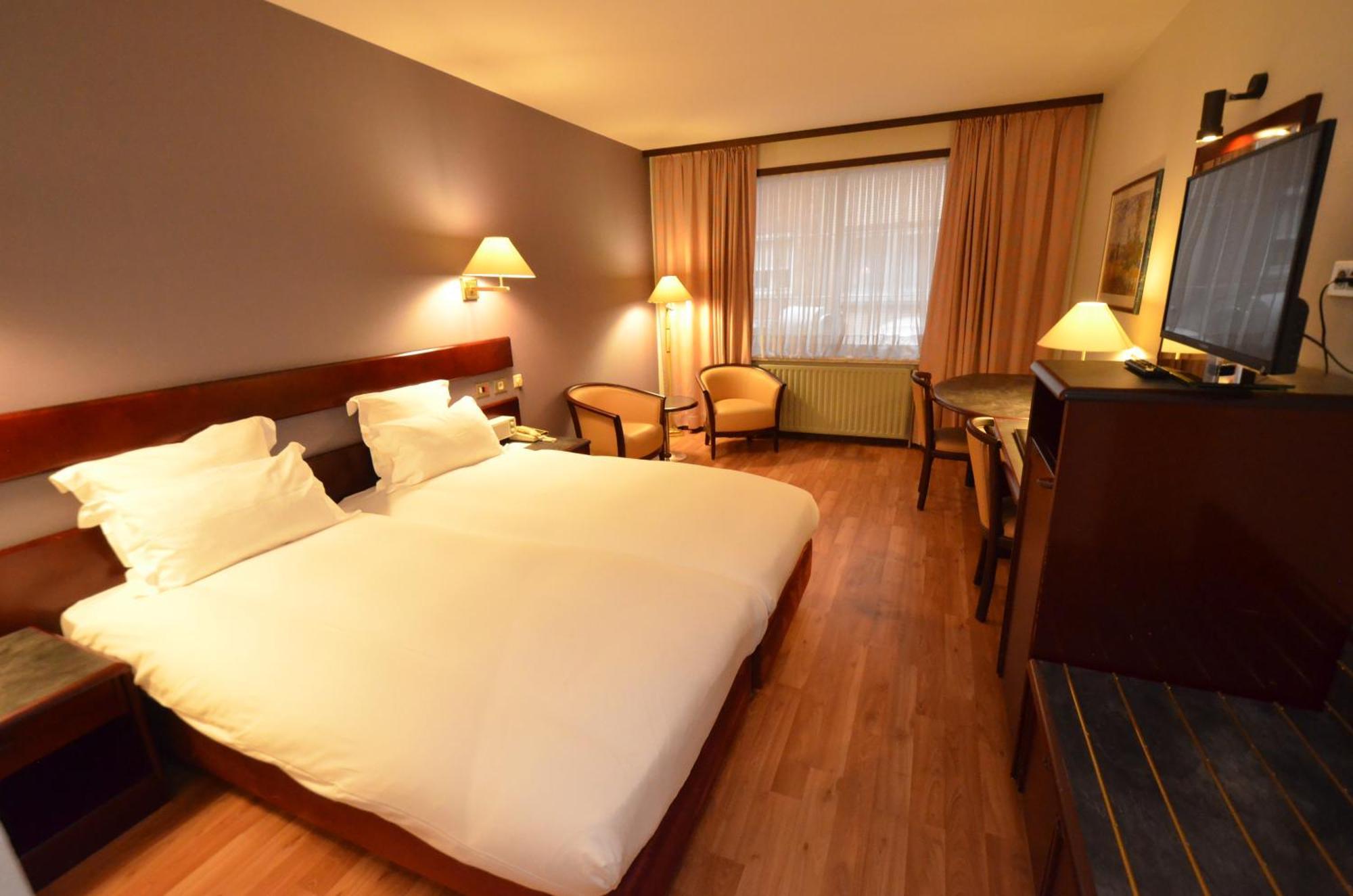 Bedford Hotel