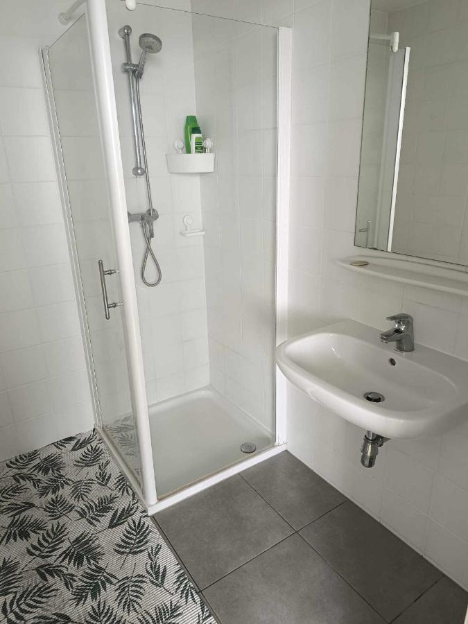 Bed & Breakfast Chambre Avec Douche Prive Brussels