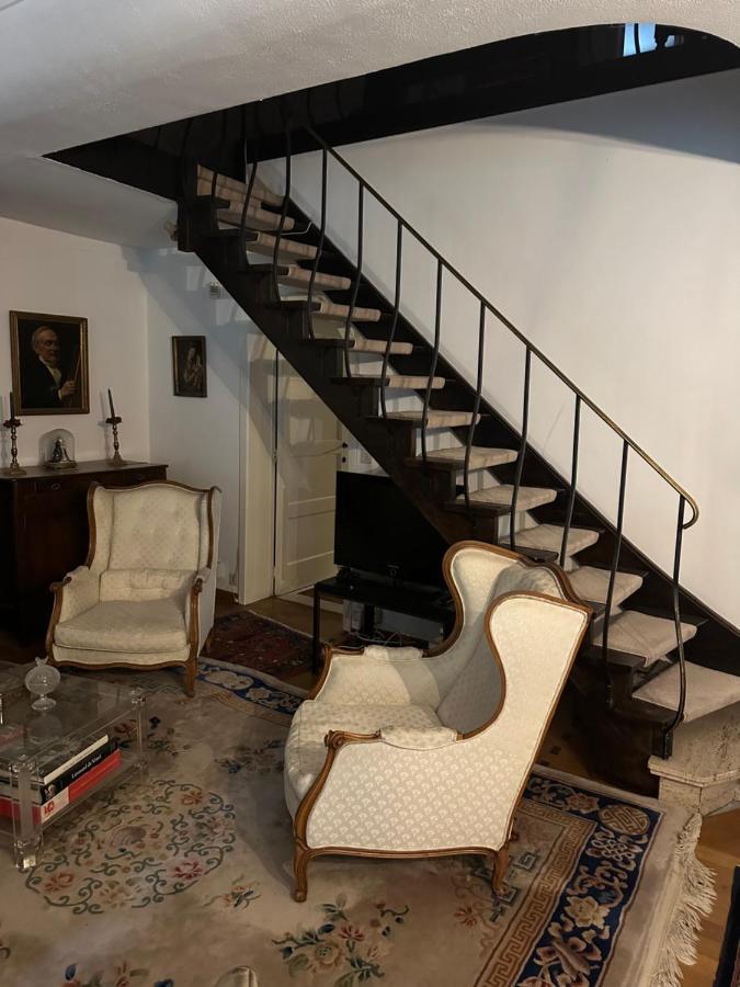 House Of Tanya * Brussels