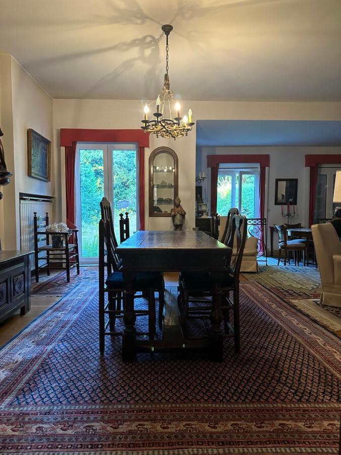 House Of Tanya Bed & Breakfast