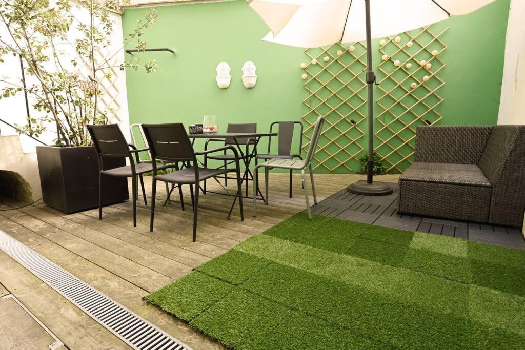 Superb 3 Bedroom & 3 Bathroom Duplex In Centre Appartement *
