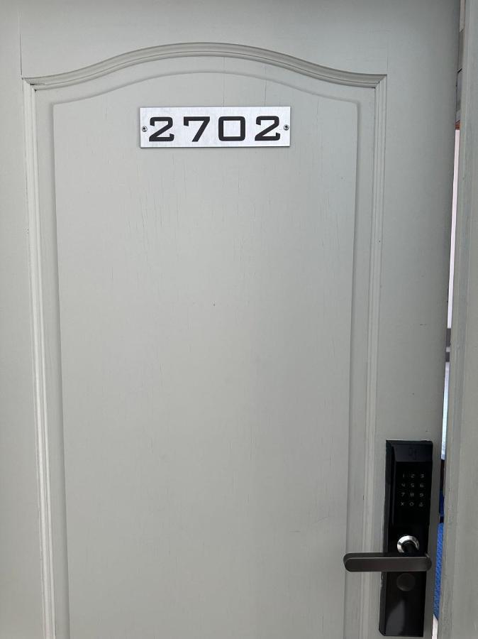 Miroir27 Guest house Brussels