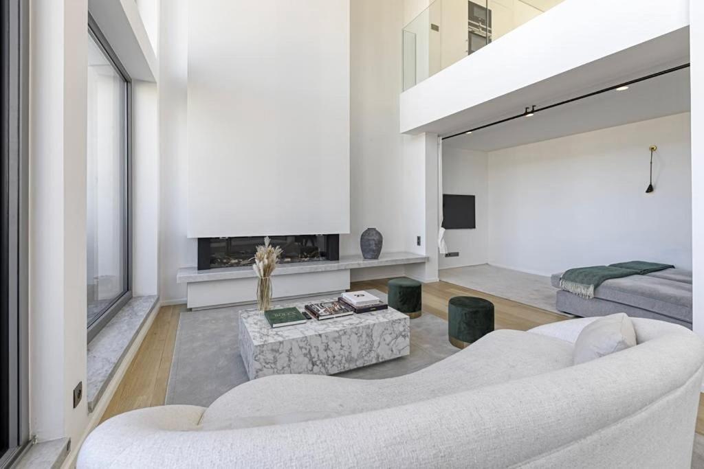 Penthouse 400m2 Dans Le Centre * Brussel