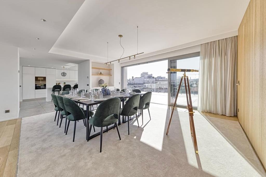 Appartement Penthouse 400m2 Dans Le Centre