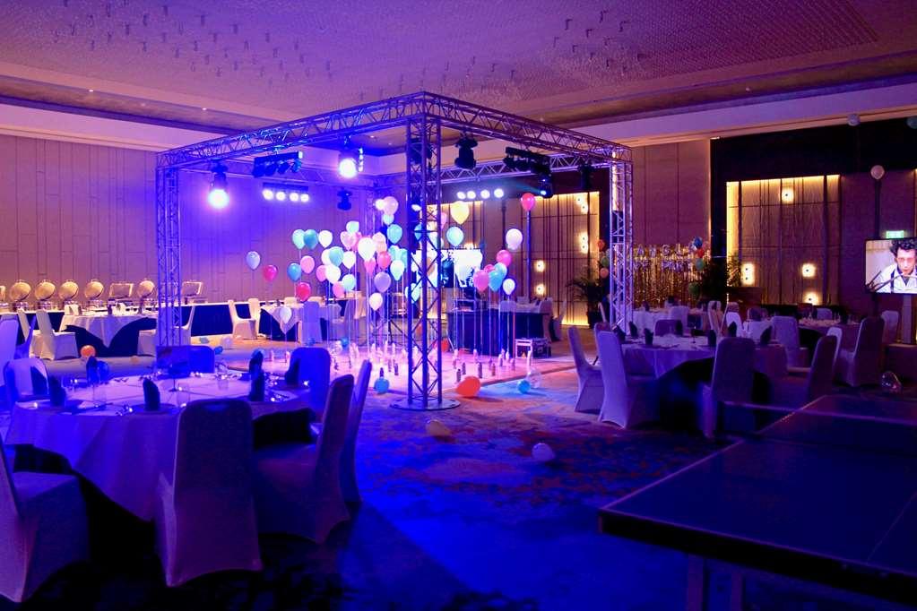 Tangla Brussels Hotel 5*
