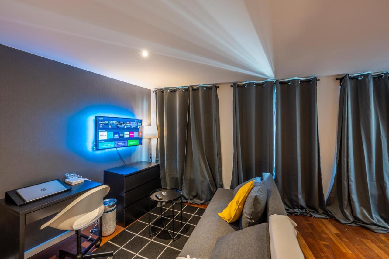 Sensational In Fantastic Location Apartment Brussels