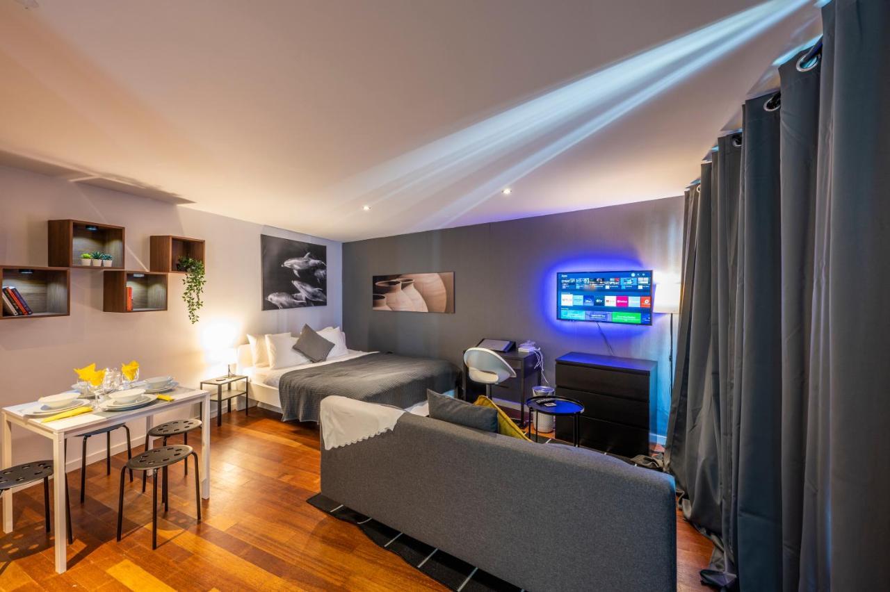Sensational In Fantastic Location Apartment Brüssel