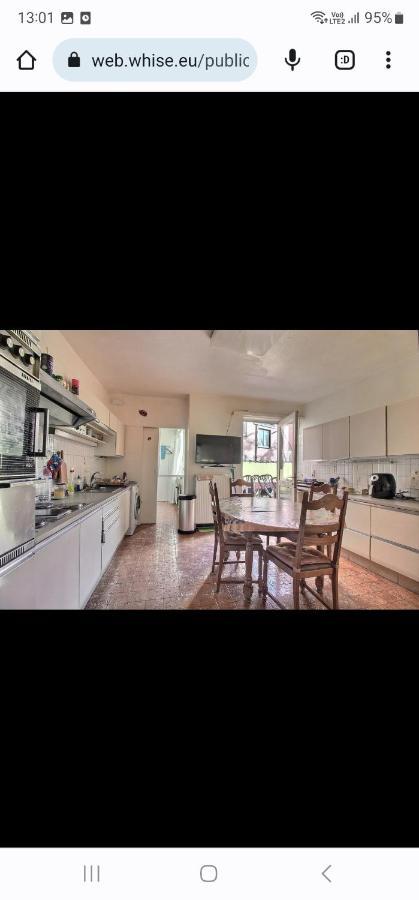 Chambre Chez Anita Homestay *