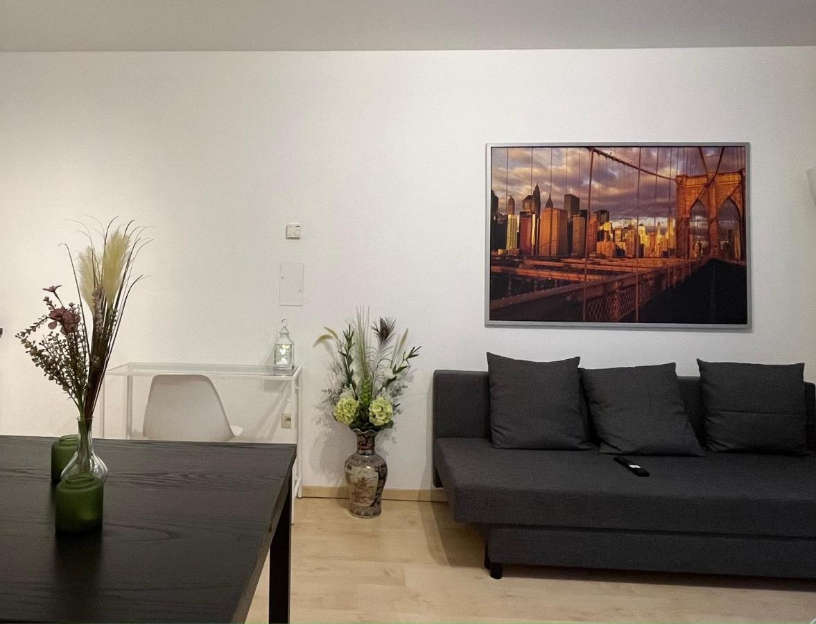 5ensational - Centre