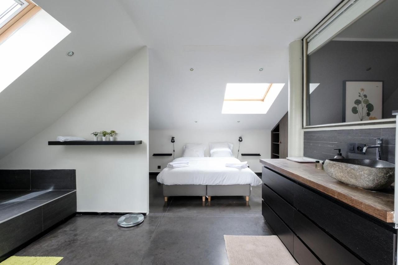 Beautiful Penthouse With Terrace Tour & Taxis * Brüssel