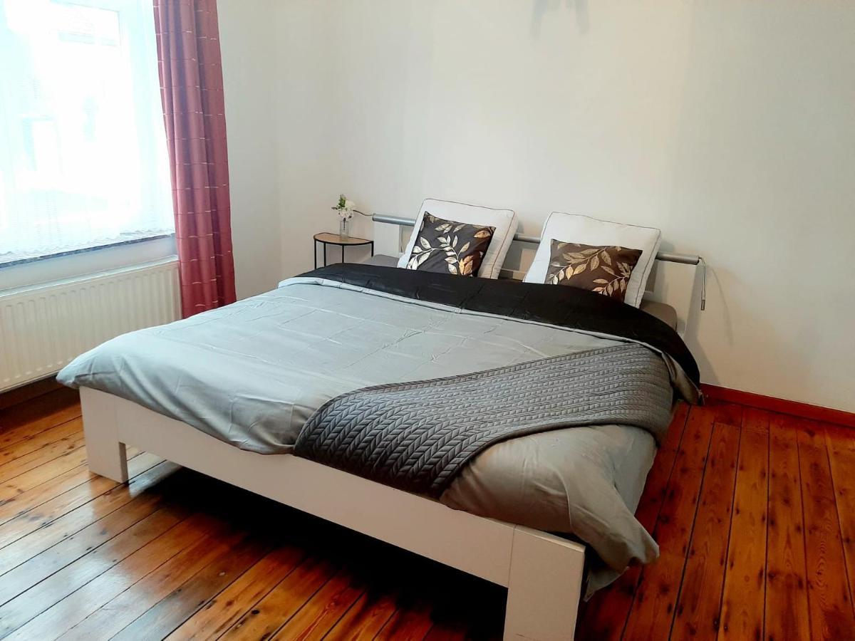 Evere - Private Casa de hóspedes Bruxelas
