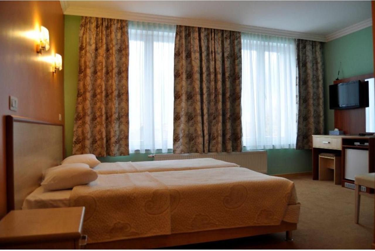 Hotel Prestige Saint-Josse-ten-Noode