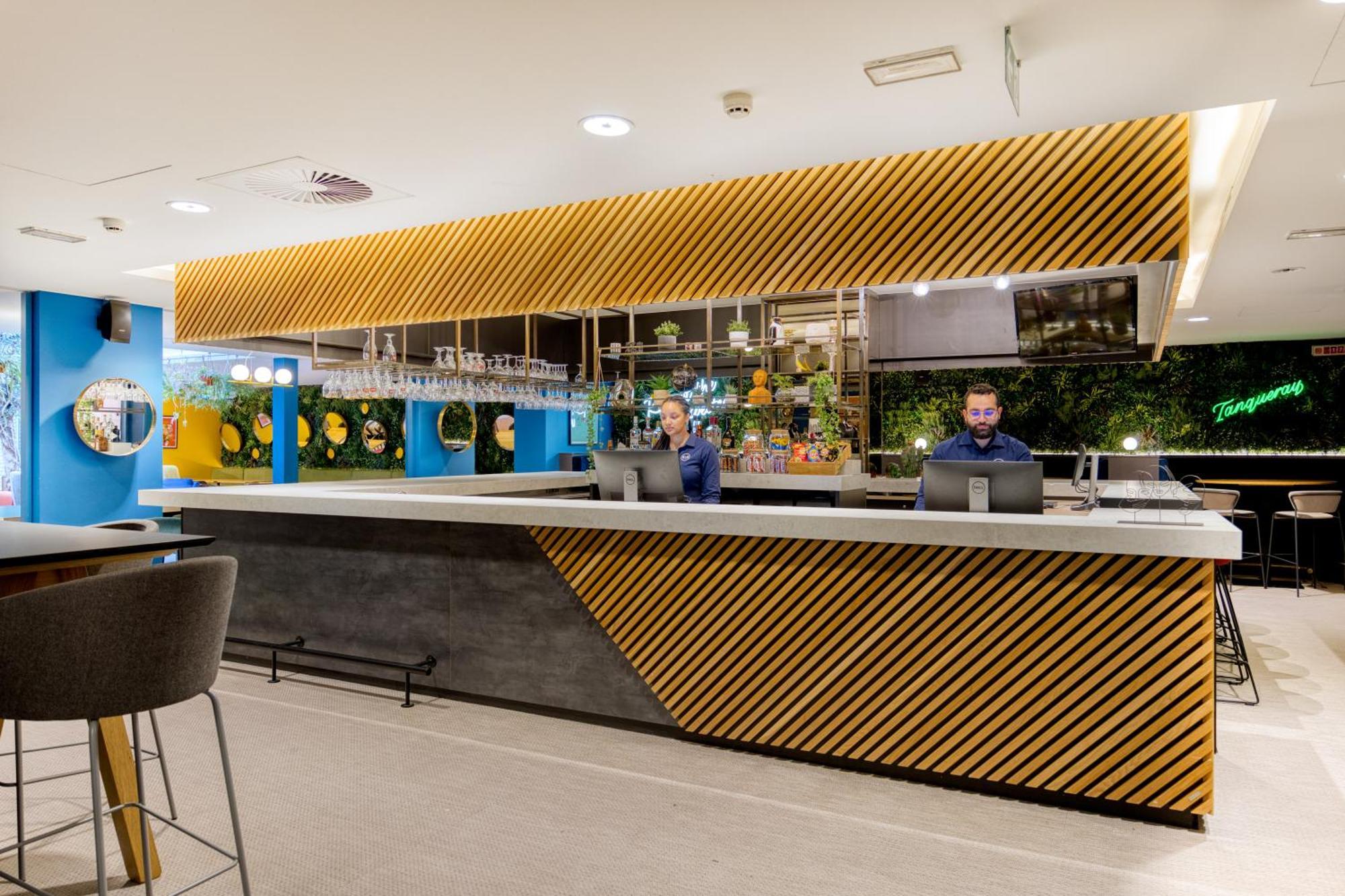 Centre Louise Hotel 3*