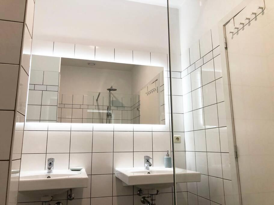 Apartment Heart Of Grand Place - Stunning 2br Duplex Brussels