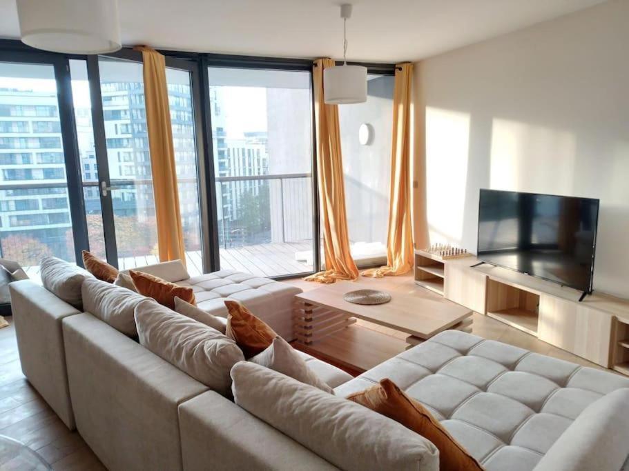 Apartment Europeen Union *