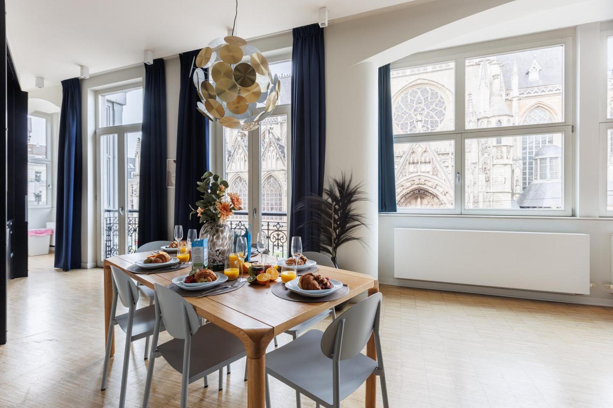 Sweett - Regence * Brussels