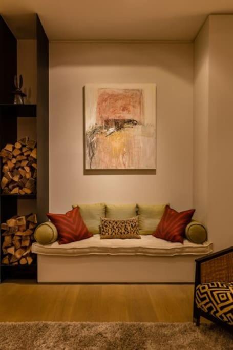 1000m2 With Indoor Pool Brussels