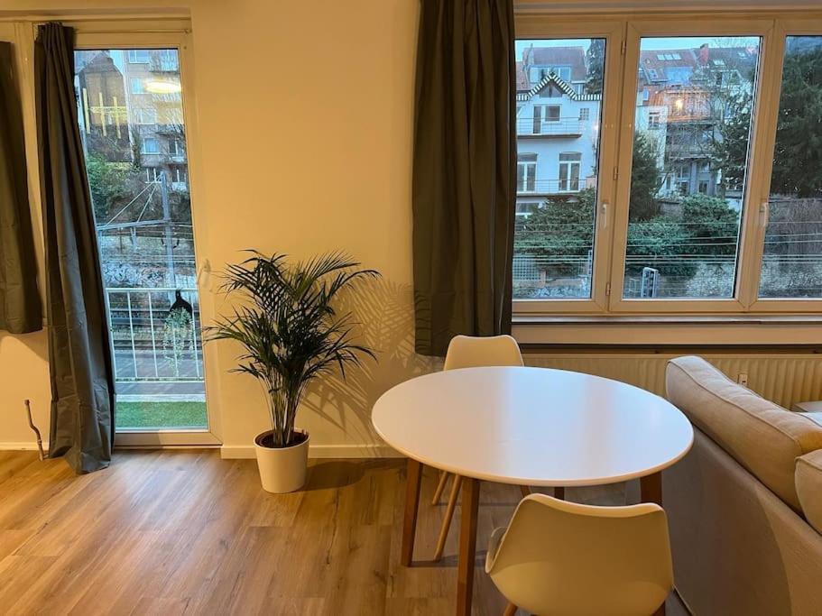 Beautiful Flat In Etterbeek * Brussels