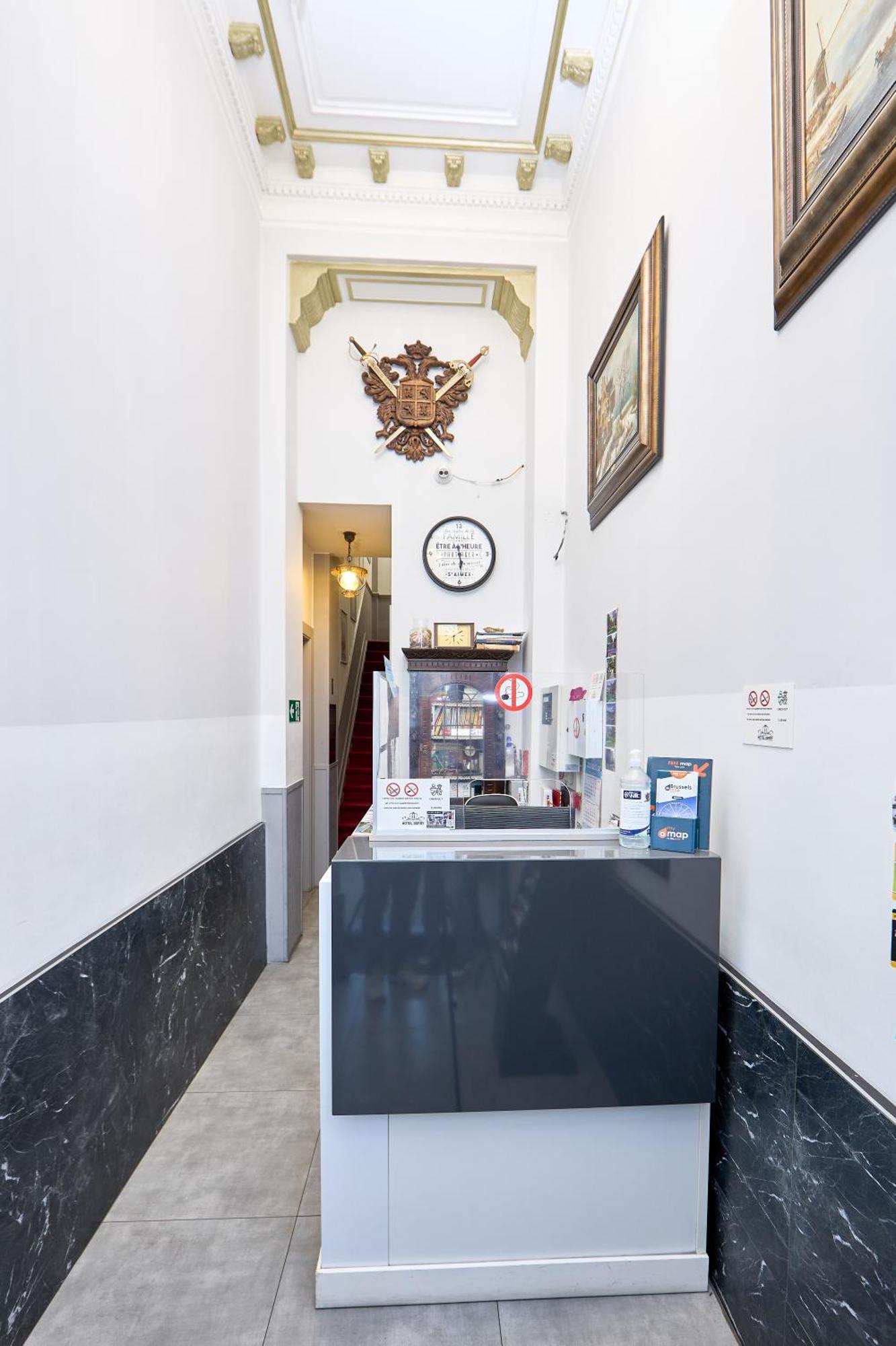 Hotel Derby Merode 2*