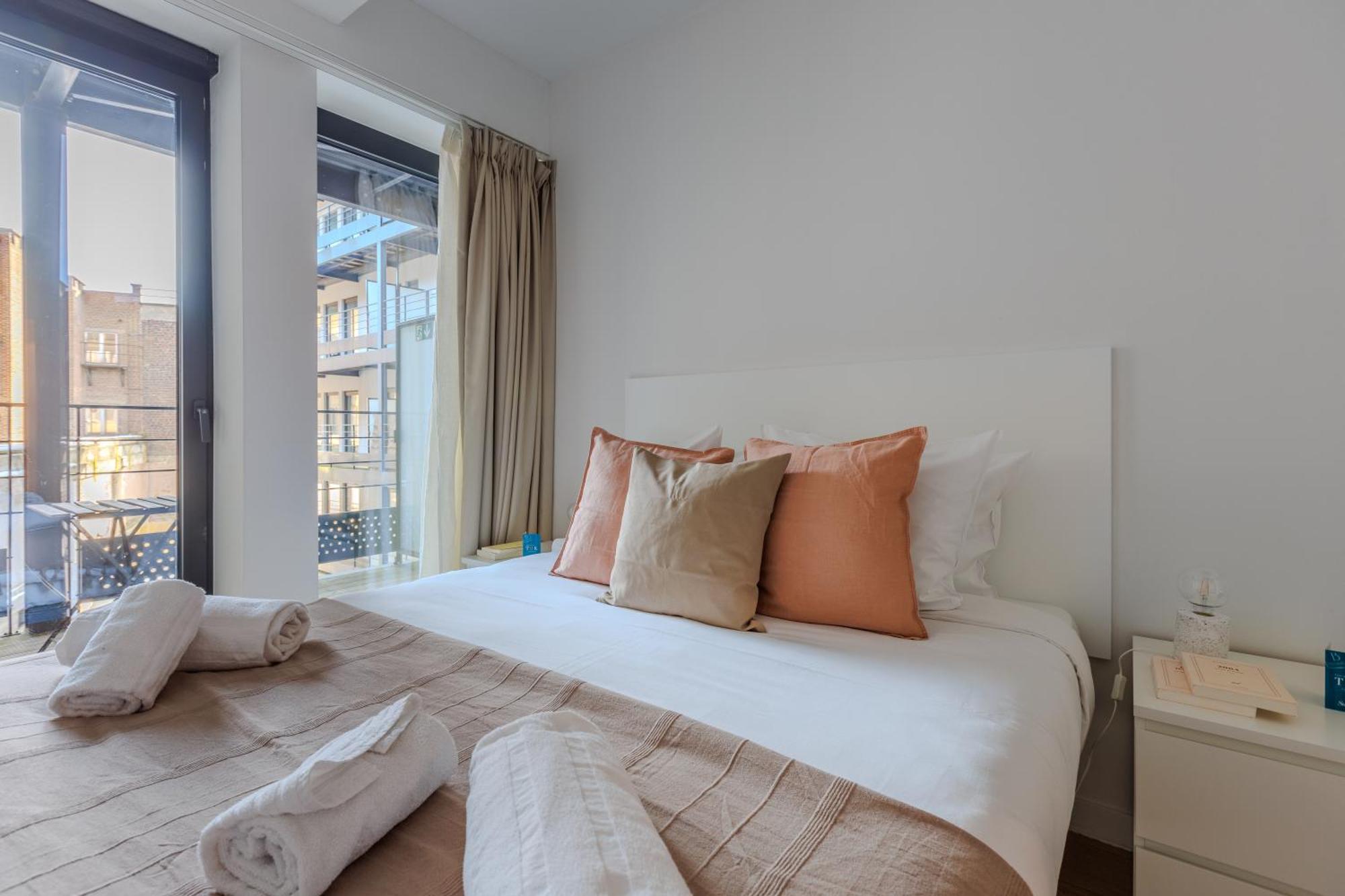 Sweett - Stassart Apartment