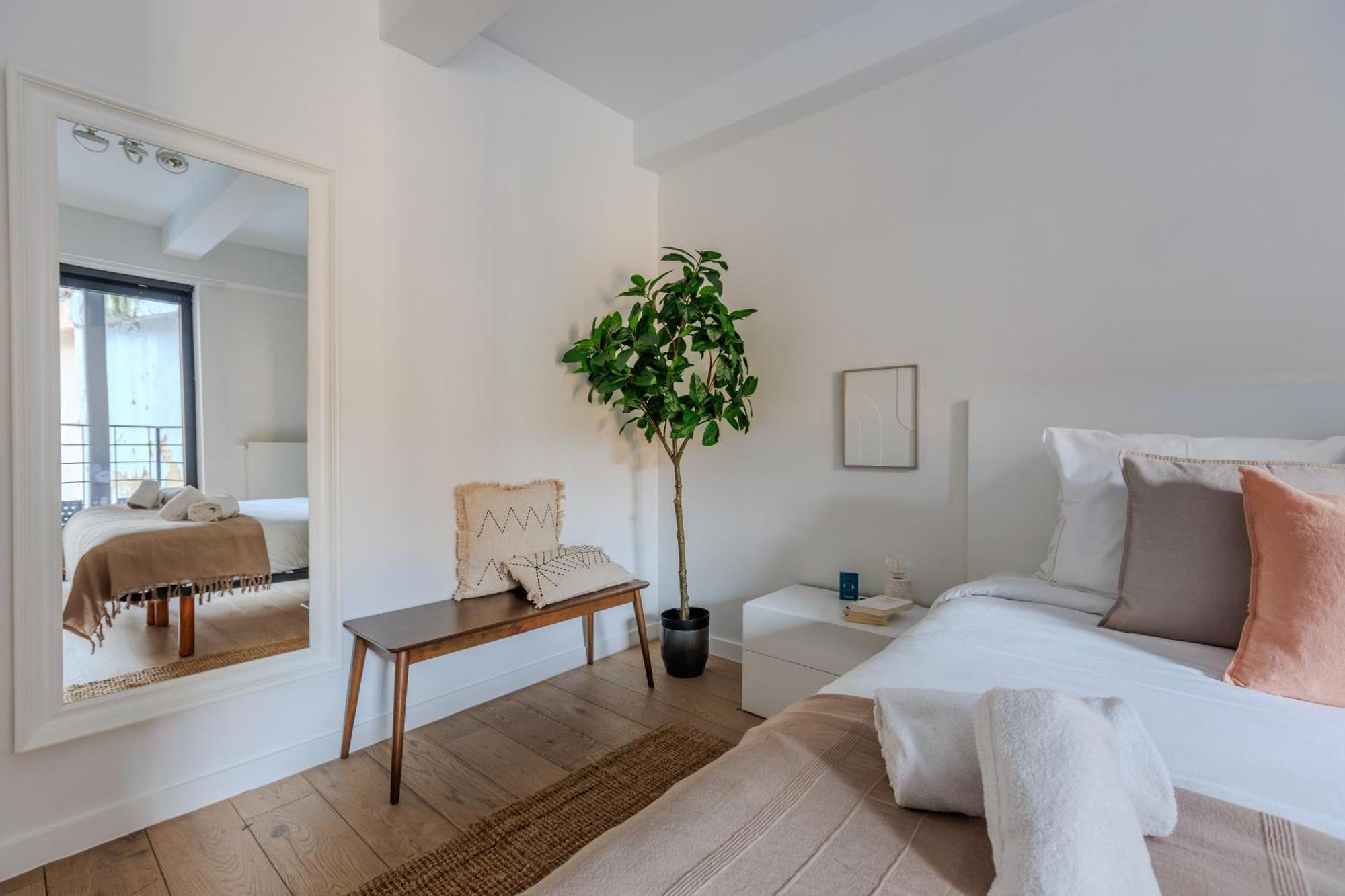 Sweett - Stassart Apartment Brussels