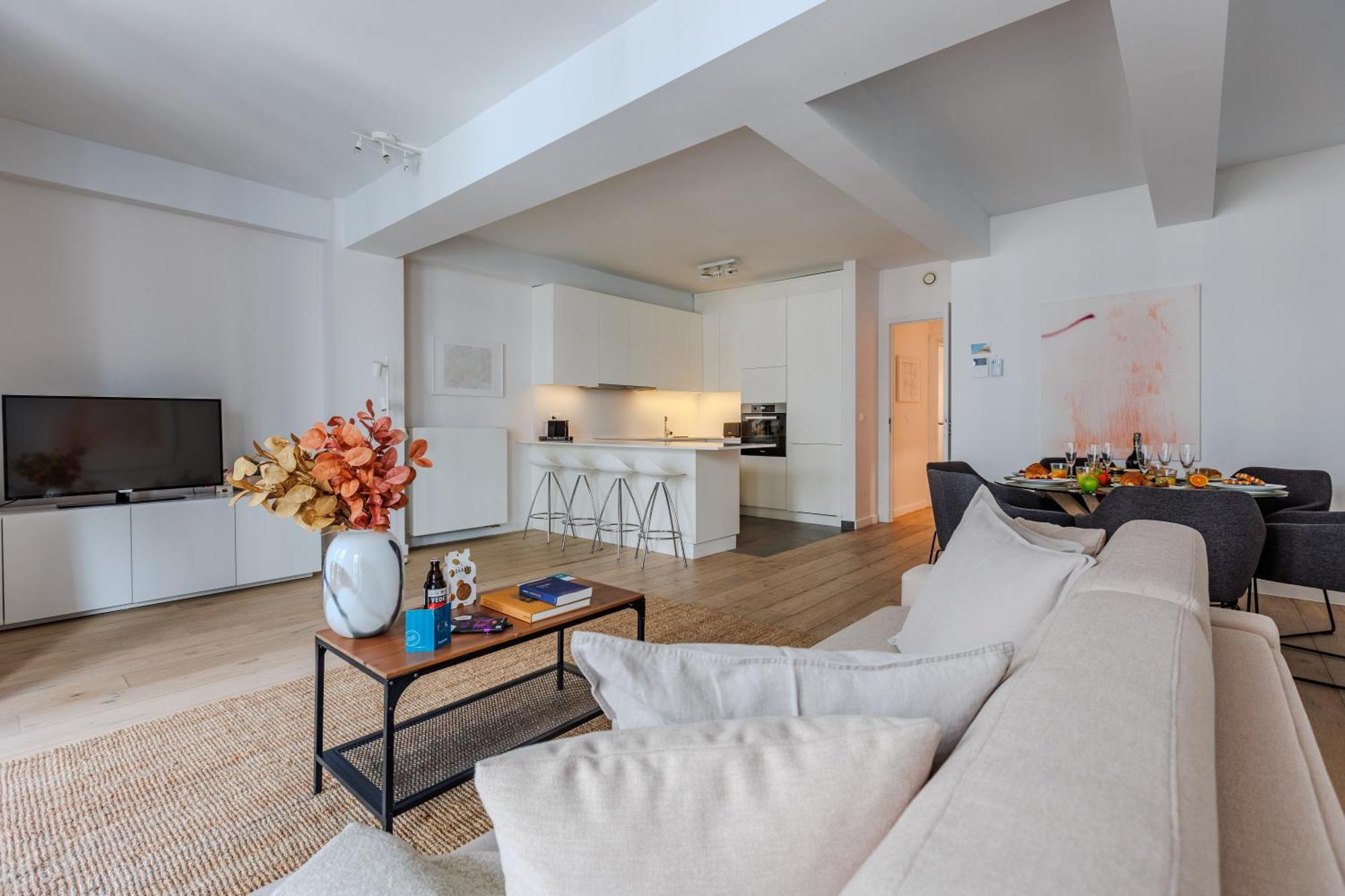 Sweett - Stassart Apartment