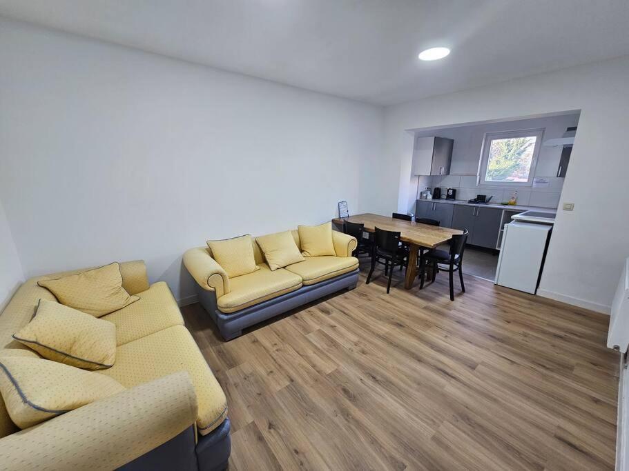 Espace Famille Evere Apartment