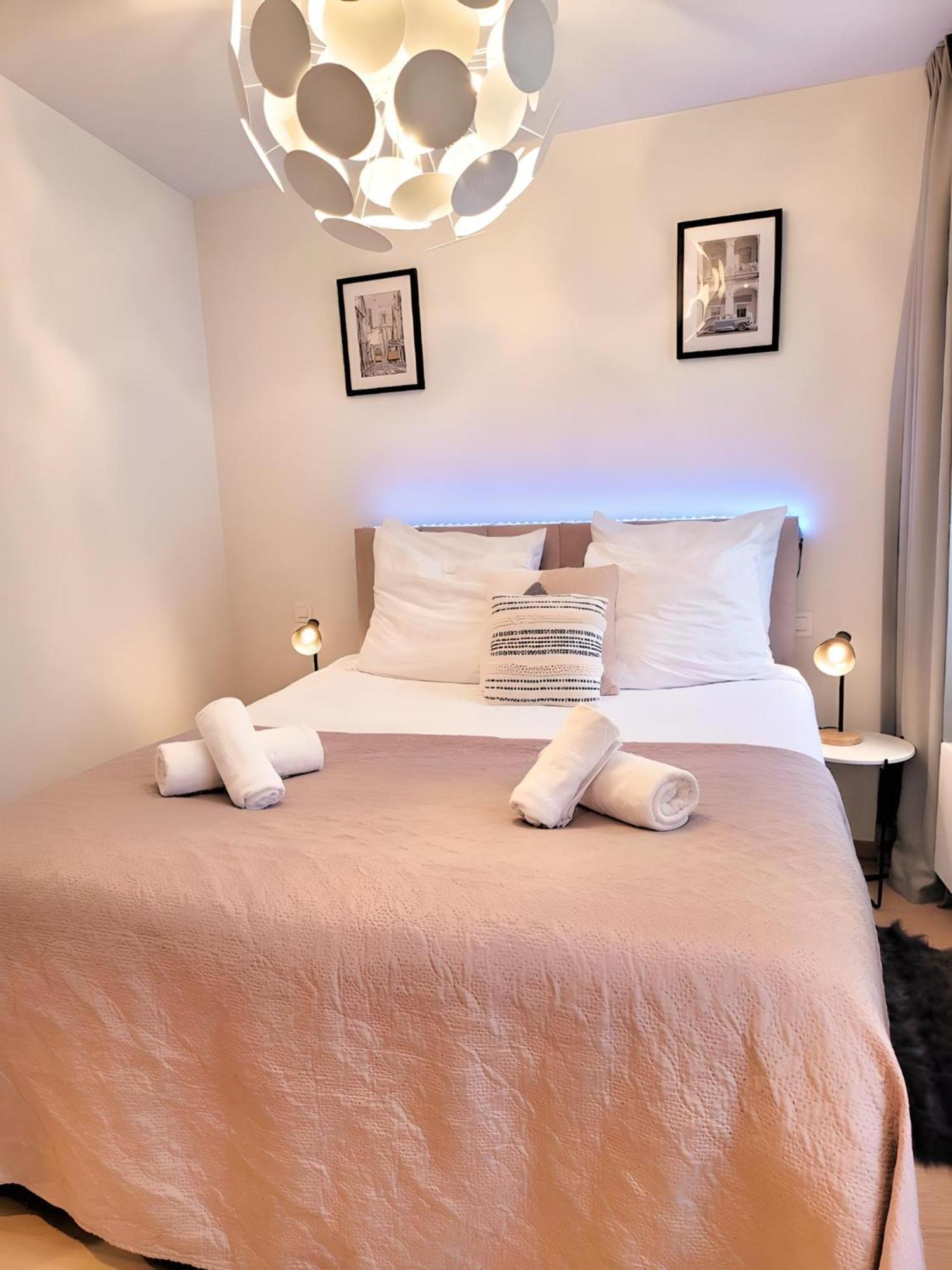Apartment Grand Sablon Stylish Center *