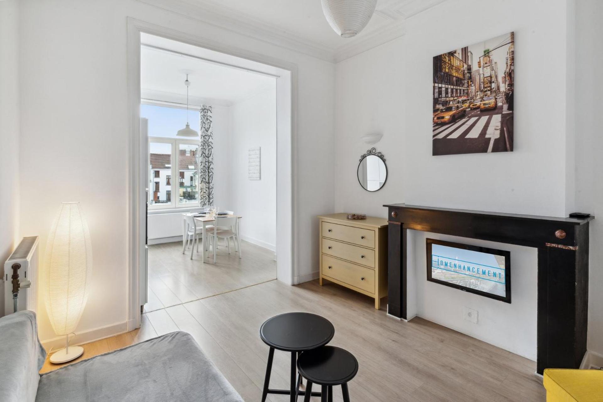 Appartement In Brussels, Lantsheere By Homenhancement Sa