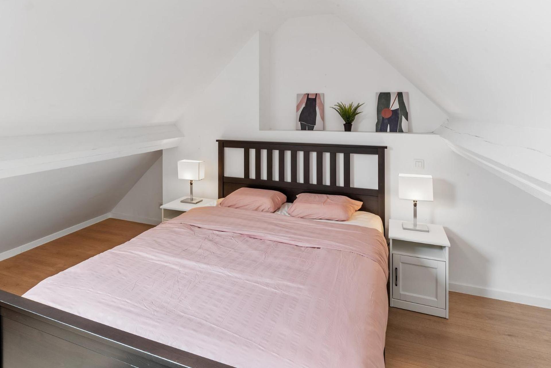 Appartement In Brussels, Lantsheere By Homenhancement Sa *