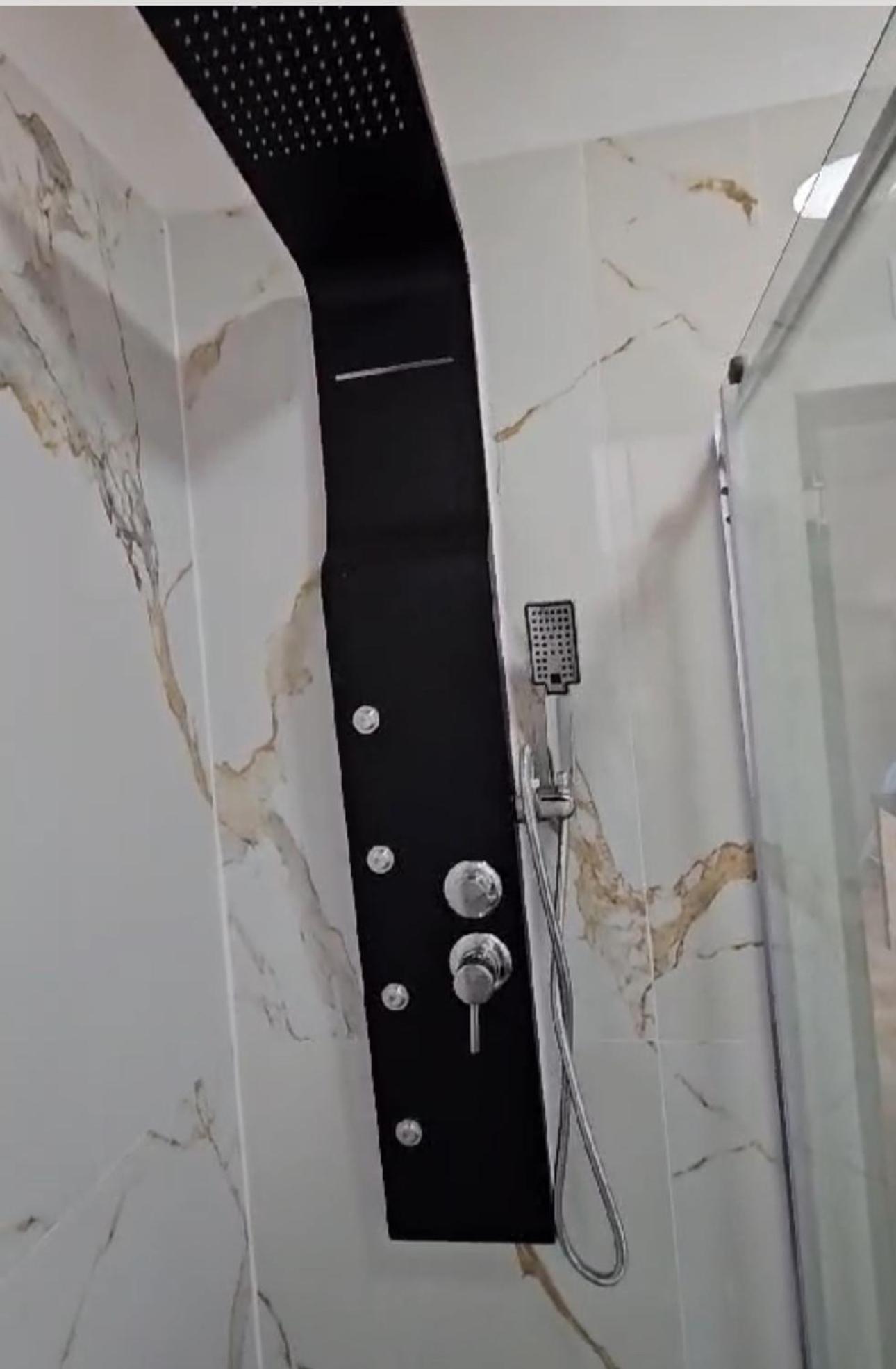 2 Luxueuse A Jette Apartment Brussels