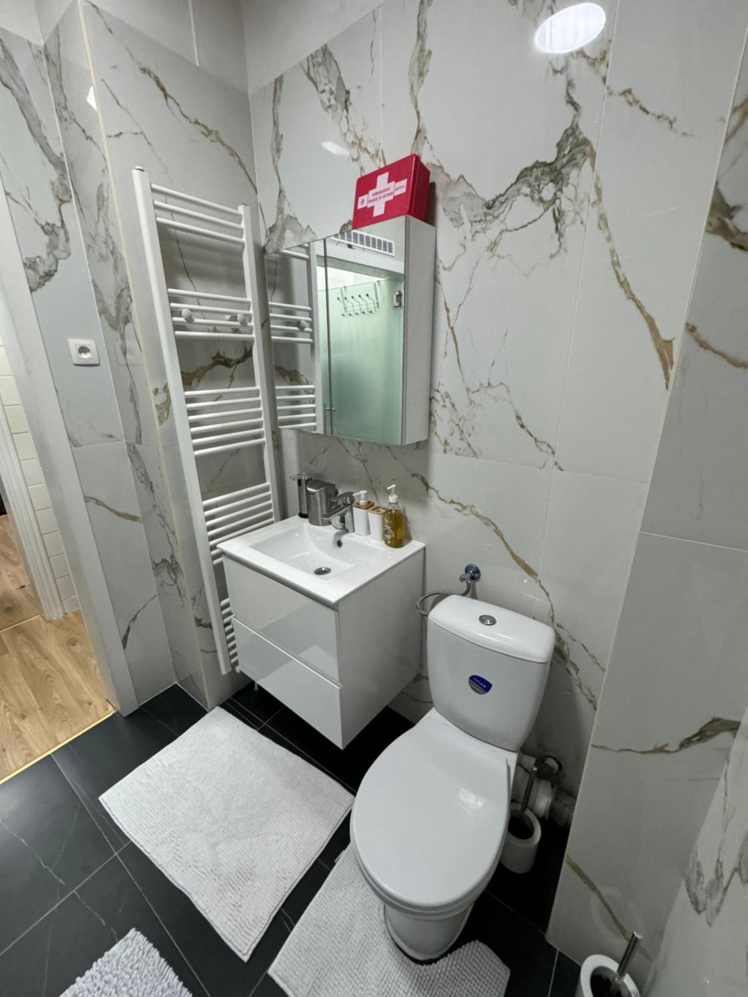 Apartment 2 Luxueuse A Jette Brussels