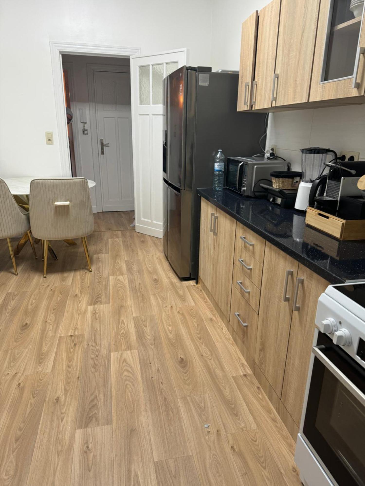 2 Luxueuse A Jette Apartment Brussels