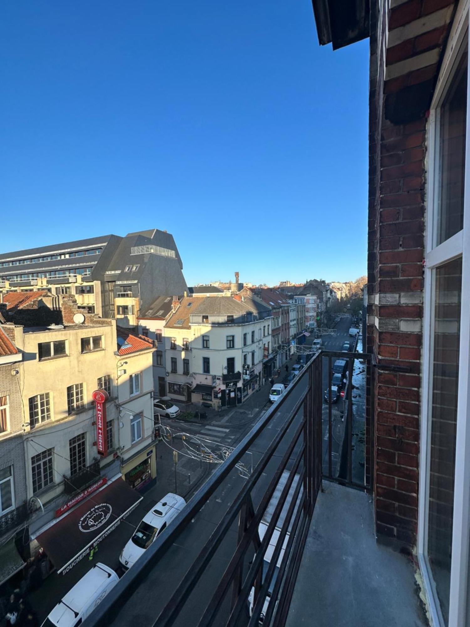 Immeuble Au Coeur De : Vivez L'experience Unique De La Rue Verbist * Brussels