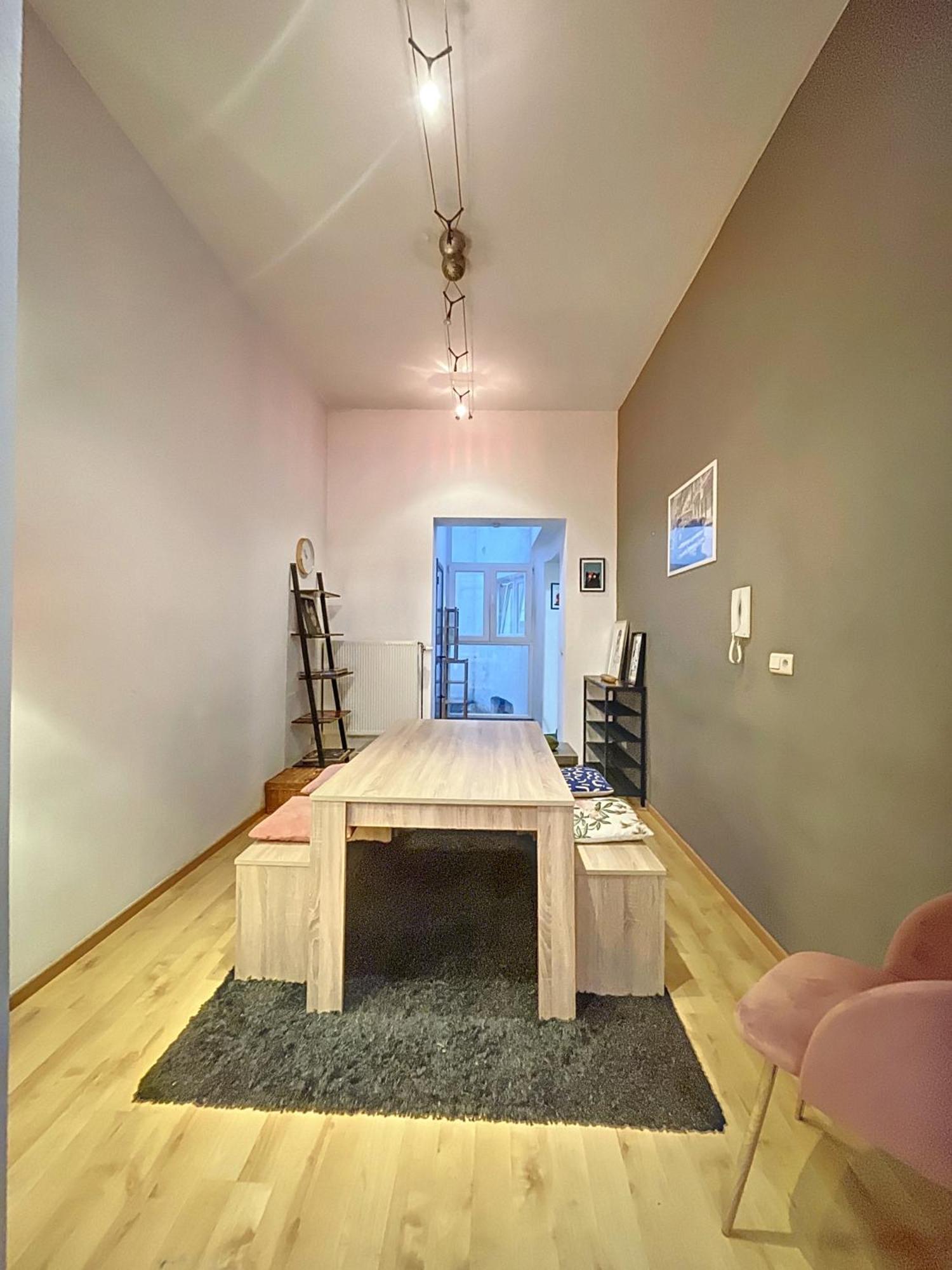 Family Flagey Apartment