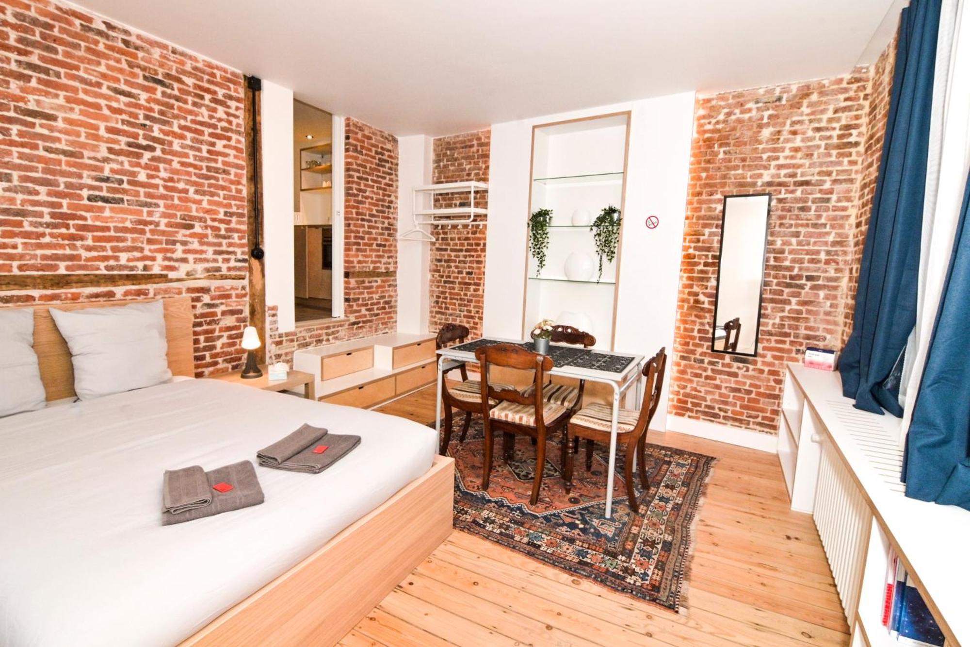 Apartment Family Duplex Getaway - Perfectly Positioned For Adventures *