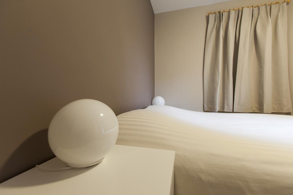 Madou Center Apartment