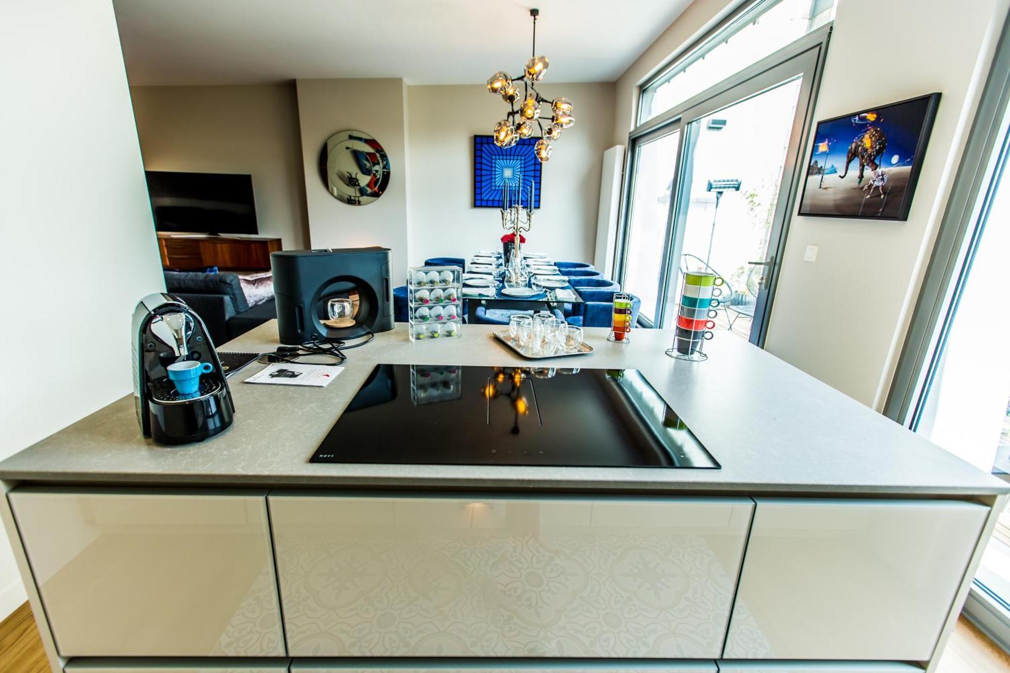 Magnifique Penthouse 3 Et Terrasse Sur L'avenue Louise Apartment Brussels
