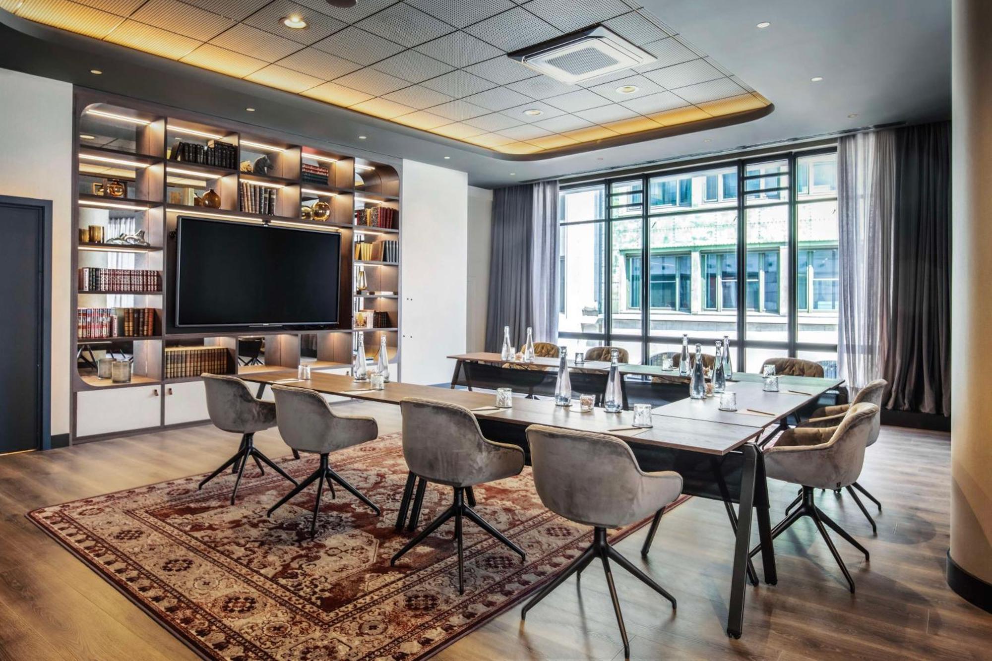 Radisson Collection Grand Place 5* Brussels