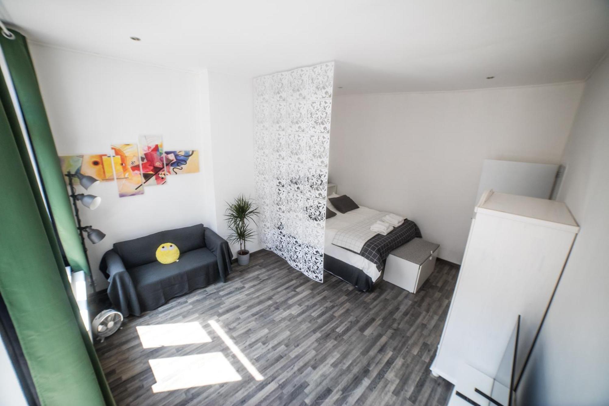 Apartment Centre Hidden Gem! For Up To 3 People *